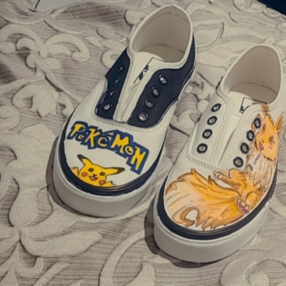 Custom vans - Picture 2 of 3